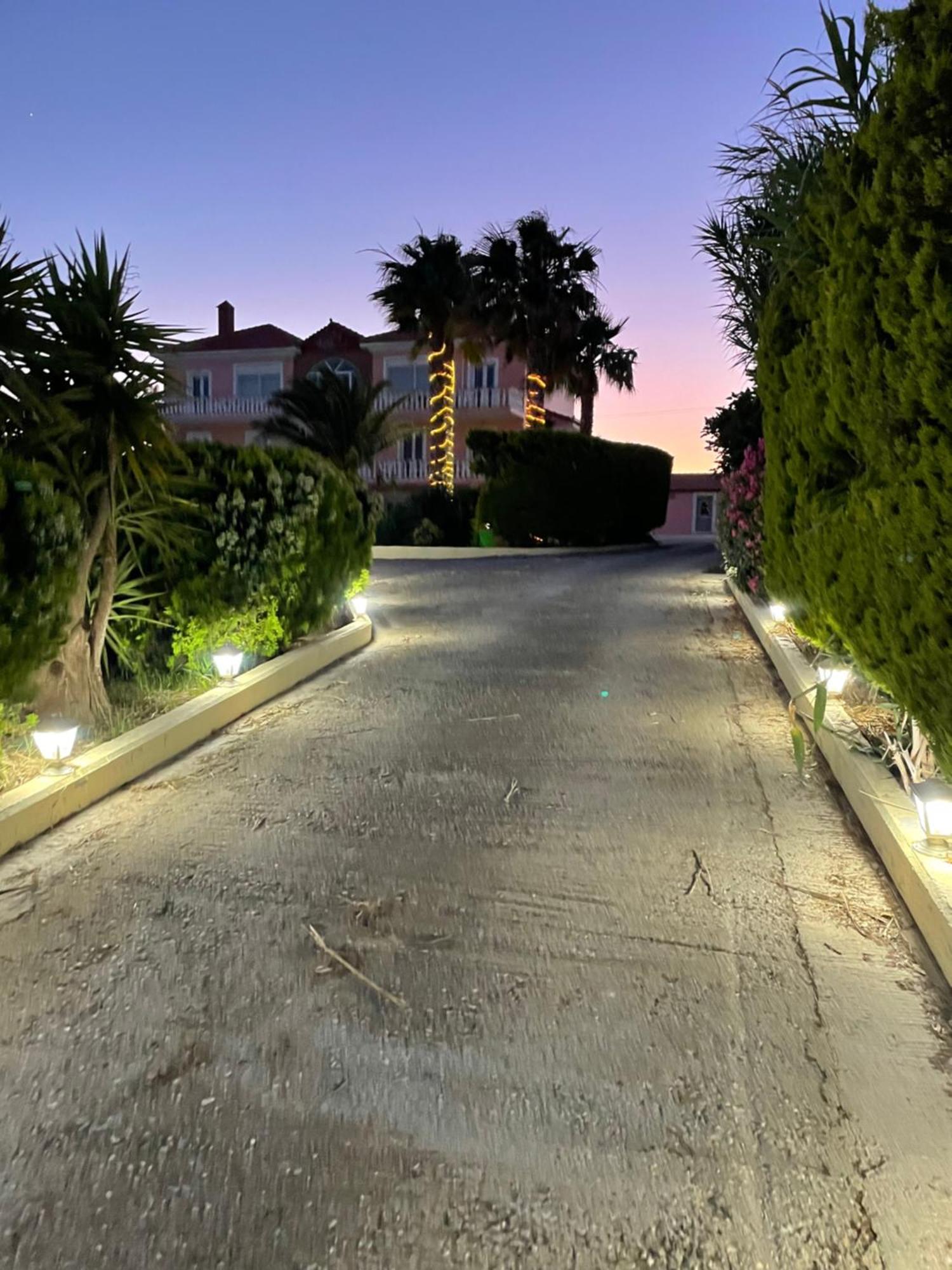 Villa Lagosta Варос Экстерьер фото